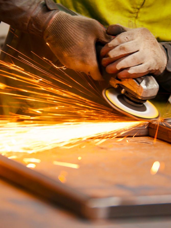 Grinding,The,Seams,Of,A,Metal,Frame,-,Bright,Sparkles